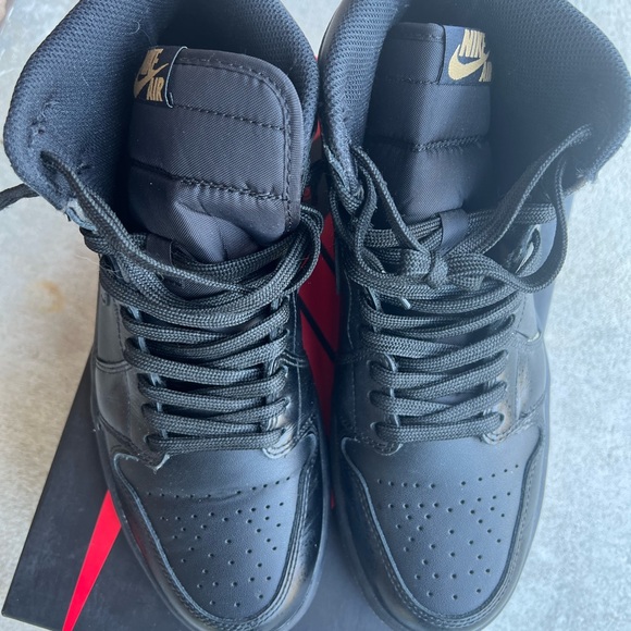 Air Jordan 1 Retro High Black/Noir Gum Men’s 9.5 - Picture 2 of 4